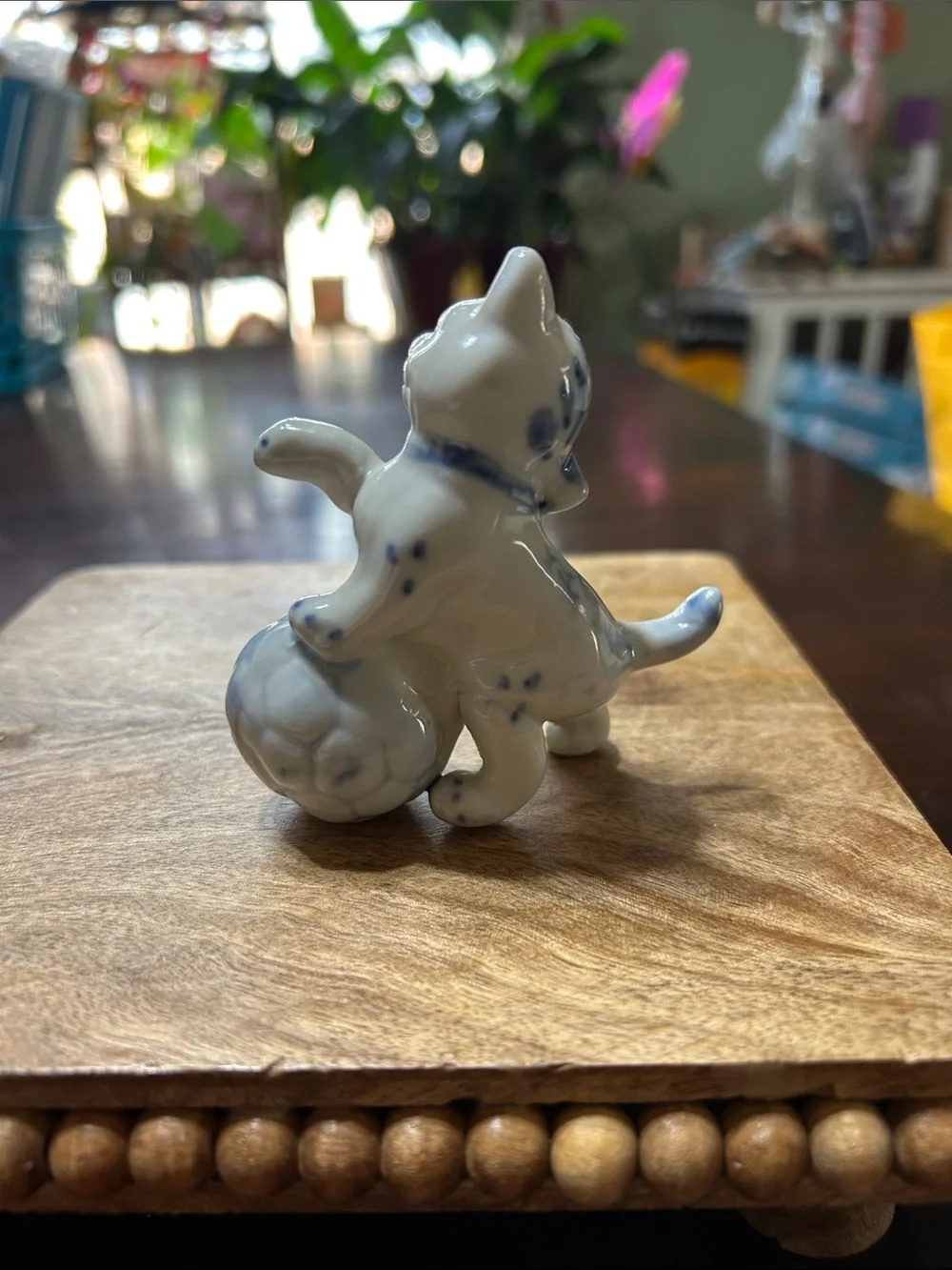 Vintage 1970-1990’s Delft-Style Kitsch Blue & White Cat Playing with A Ball